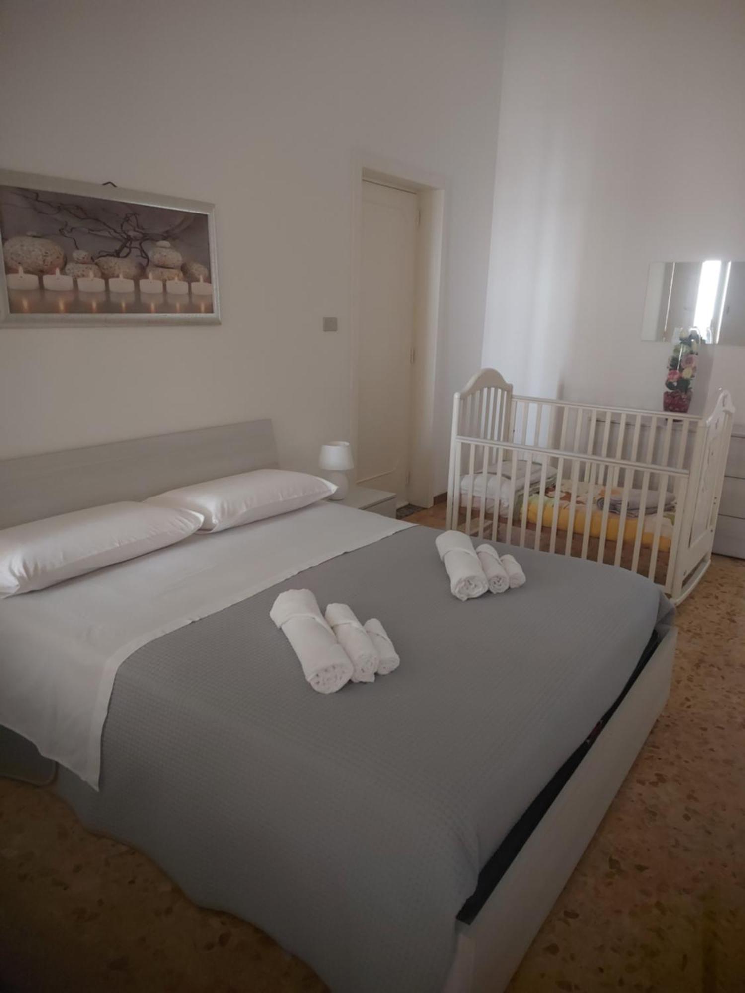 Ferienwohnung Dimora Male San Pietro Vernotico Exterior foto